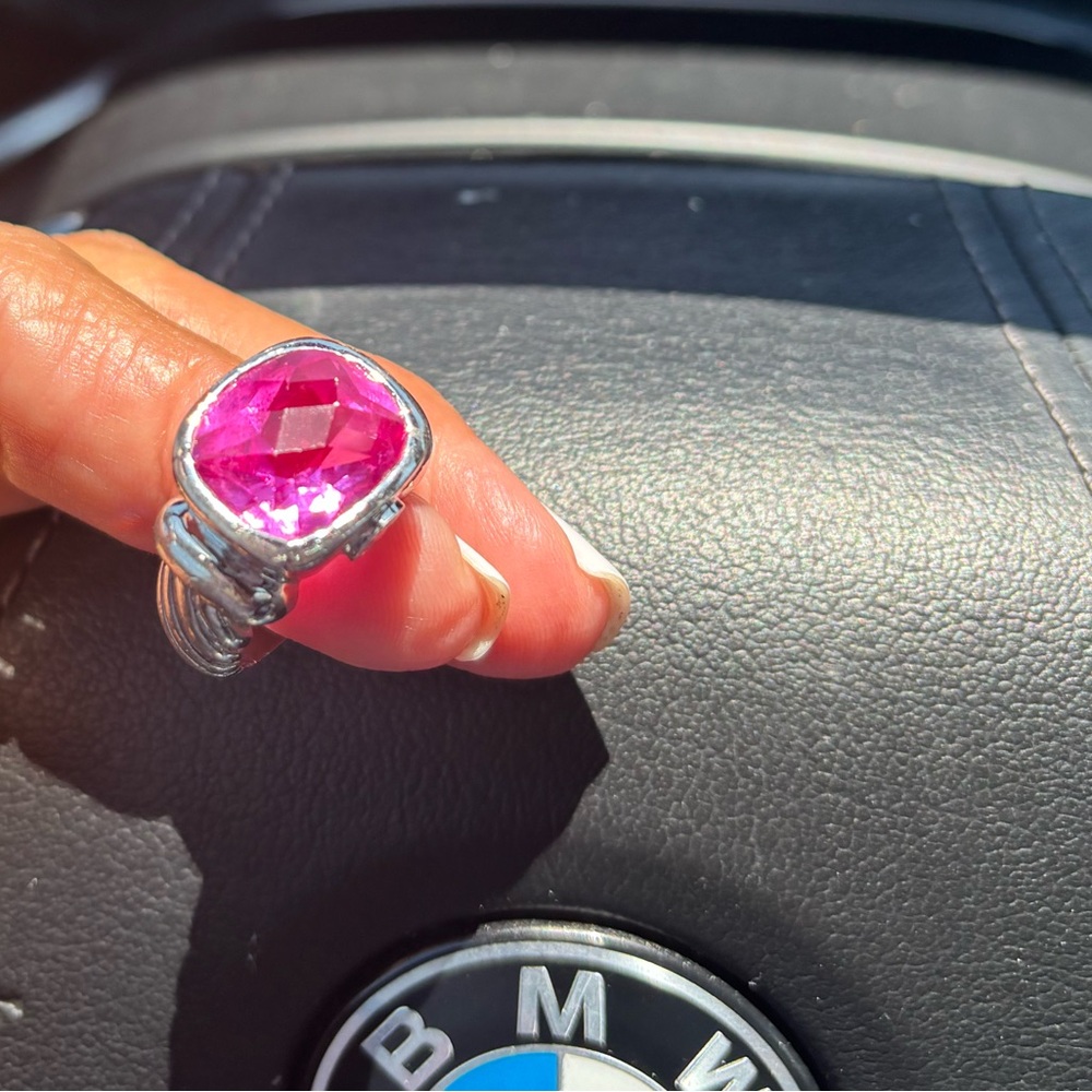 925 Sterling Silver Ring with Pink Stone
